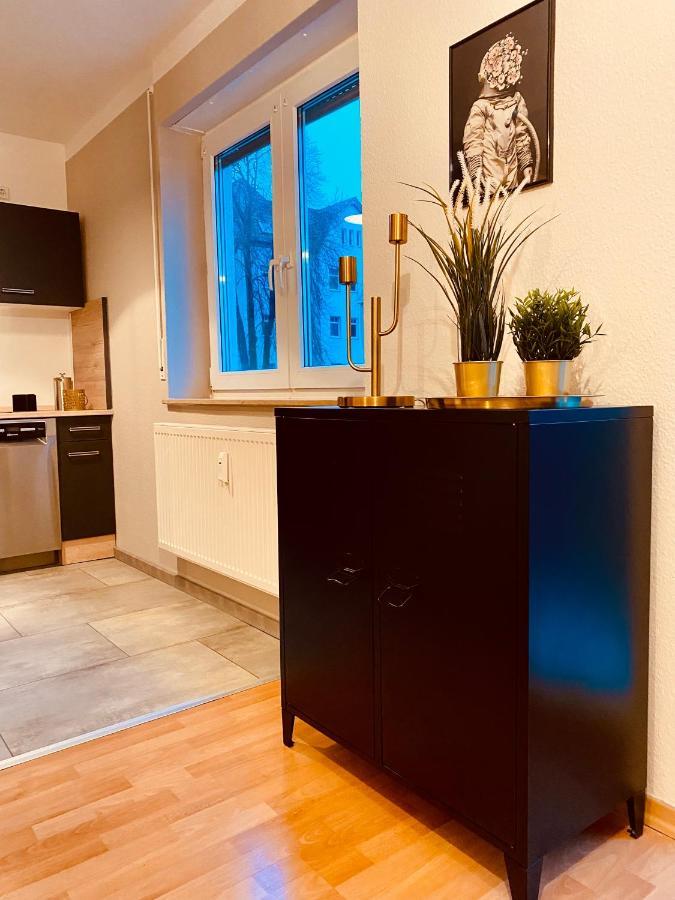 Saniertes Studio mit Balkon, WLAN, Netflix&Küche in City-Nähe Érfurt Exterior foto